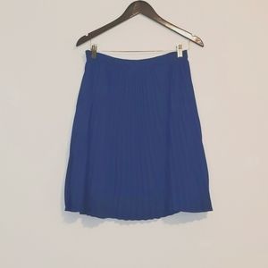 Gibson Women's Pleated Skirt Size M